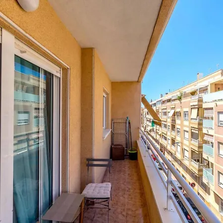 Apartamento Amplio Con Excelente Ubicacion